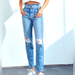 Kancan‎ High Rise Waist Band Detail Mom Jean-KC7826M size 7/27